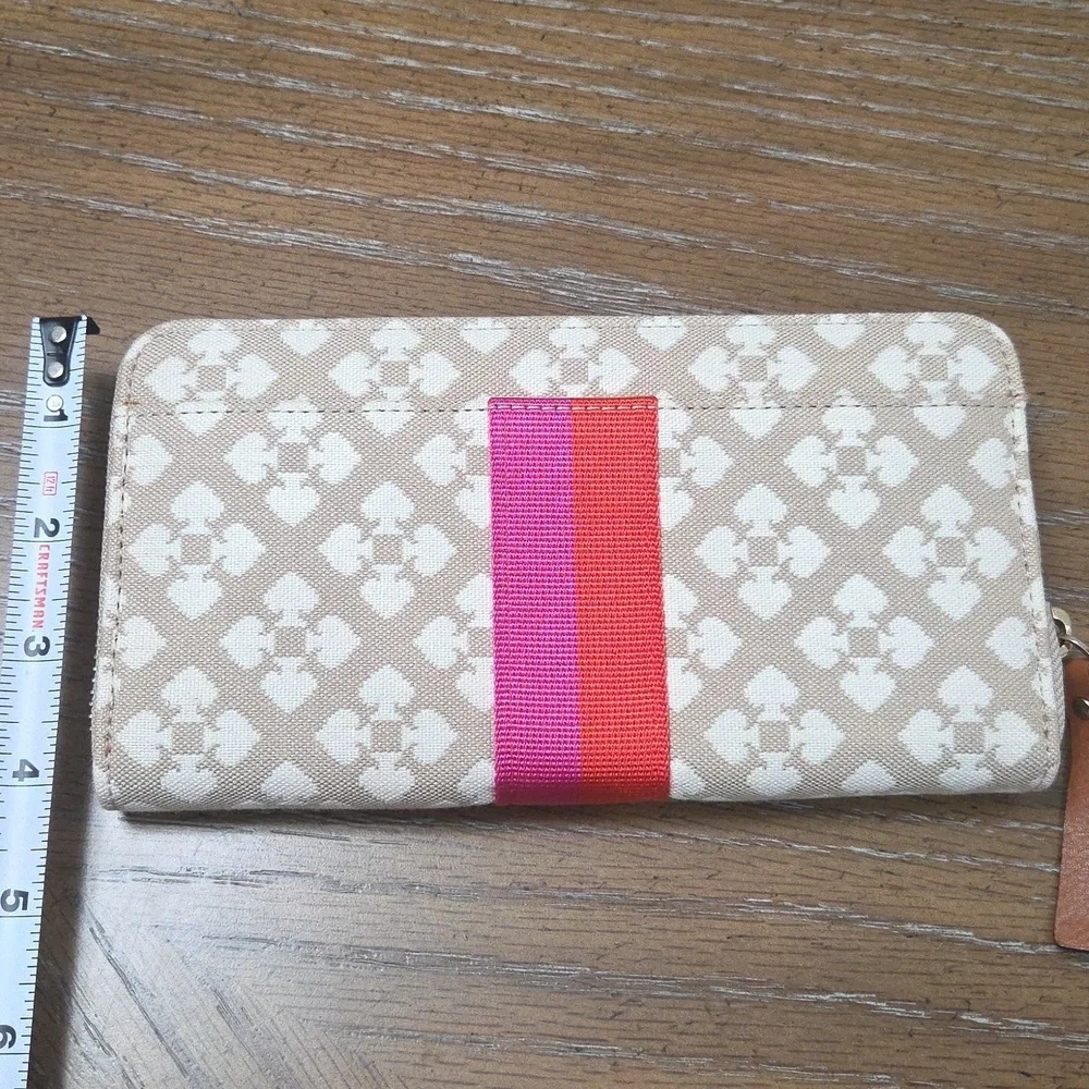 Kate Spade Classic Spade Zip Around Wallet, NWT